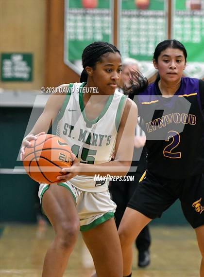 Thumbnail 3 in Lynwood vs. St. Mary's (St. Mary's Stockton MLK Showcase) photogallery.