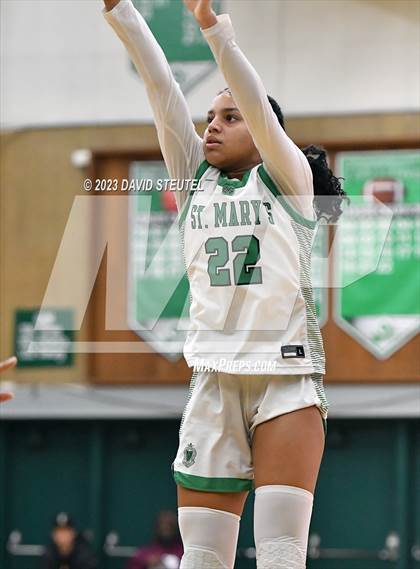 Thumbnail 3 in Lynwood vs. St. Mary's (St. Mary's Stockton MLK Showcase) photogallery.