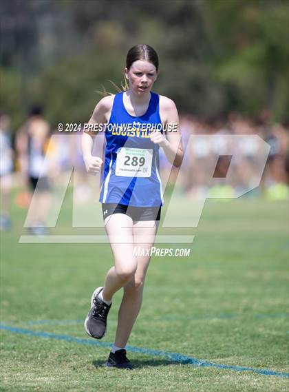 Thumbnail 2 in FR: Moorpark Invitational (Freshman) photogallery.