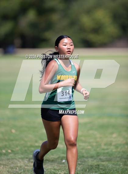 Thumbnail 1 in FR: Moorpark Invitational (Freshman) photogallery.