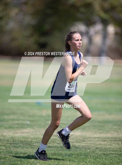 Thumbnail 1 in FR: Moorpark Invitational (Freshman) photogallery.