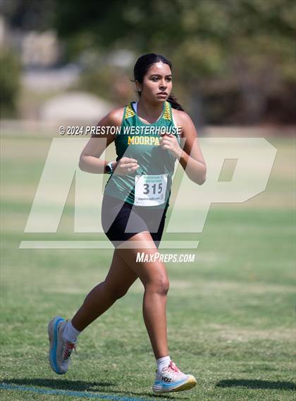 Thumbnail 3 in FR: Moorpark Invitational (Freshman) photogallery.