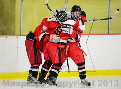 Thumbnail 3 in Warde/Ludlowe vs. St. Joseph (FCIAC Quarterfinal) photogallery.
