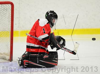 Thumbnail 2 in Warde/Ludlowe vs. St. Joseph (FCIAC Quarterfinal) photogallery.