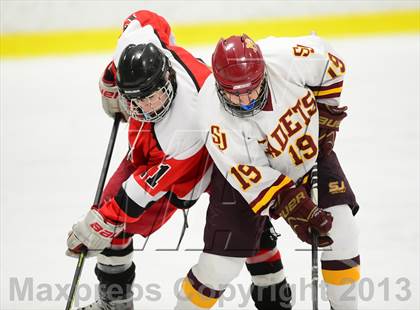 Thumbnail 1 in Warde/Ludlowe vs. St. Joseph (FCIAC Quarterfinal) photogallery.