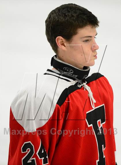Thumbnail 3 in Warde/Ludlowe vs. St. Joseph (FCIAC Quarterfinal) photogallery.