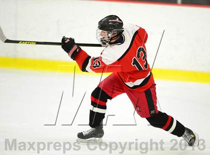 Thumbnail 3 in Warde/Ludlowe vs. St. Joseph (FCIAC Quarterfinal) photogallery.
