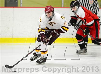 Thumbnail 3 in Warde/Ludlowe vs. St. Joseph (FCIAC Quarterfinal) photogallery.