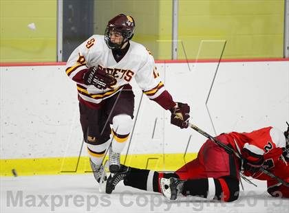 Thumbnail 2 in Warde/Ludlowe vs. St. Joseph (FCIAC Quarterfinal) photogallery.