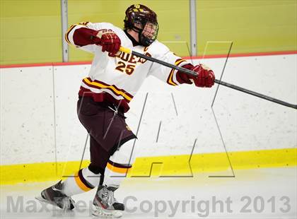 Thumbnail 3 in Warde/Ludlowe vs. St. Joseph (FCIAC Quarterfinal) photogallery.