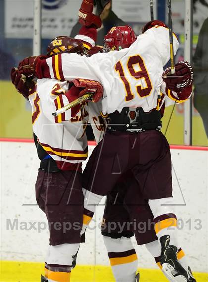 Thumbnail 1 in Warde/Ludlowe vs. St. Joseph (FCIAC Quarterfinal) photogallery.