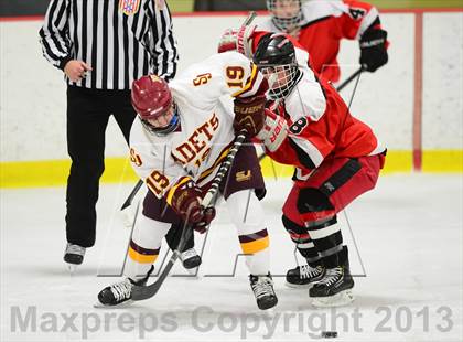 Thumbnail 3 in Warde/Ludlowe vs. St. Joseph (FCIAC Quarterfinal) photogallery.