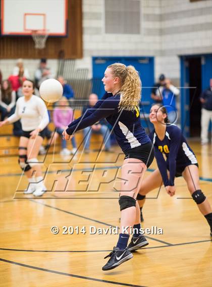 Thumbnail 1 in Gregori @ Rocklin photogallery.