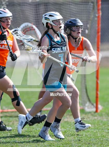 Thumbnail 3 in Sarasota vs Sunlake photogallery.
