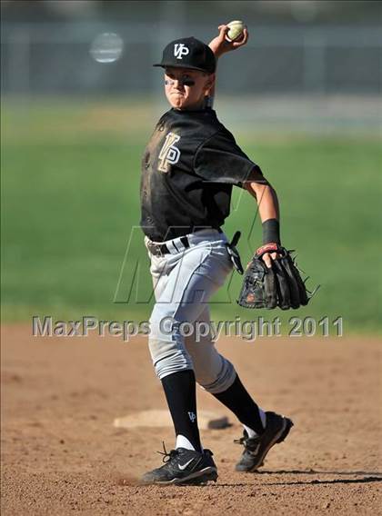 Thumbnail 1 in Villa Park @ Esperanza photogallery.