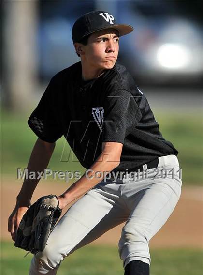 Thumbnail 1 in Villa Park @ Esperanza photogallery.