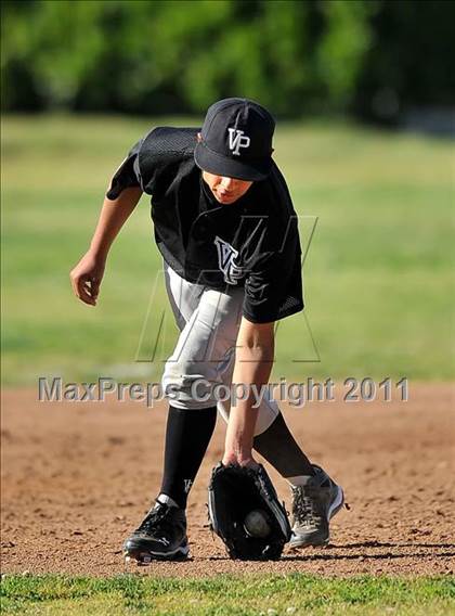 Thumbnail 1 in Villa Park @ Esperanza photogallery.