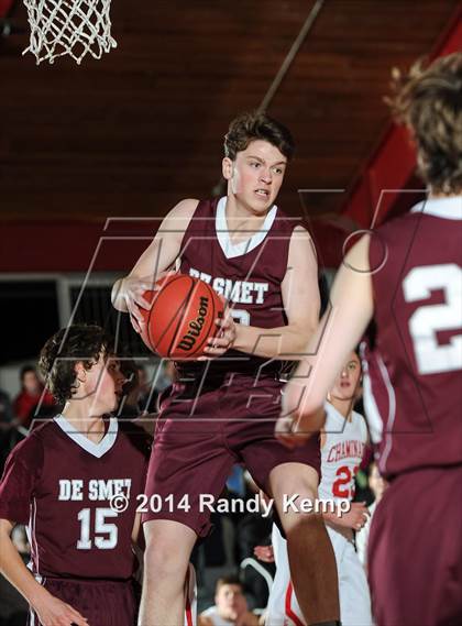 Thumbnail 2 in DeSmet Jesuit @ Chaminade photogallery.