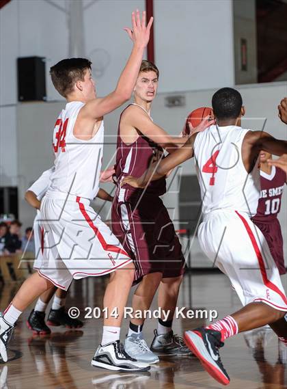 Thumbnail 3 in JV: DeSmet Jesuit @ Chaminade photogallery.