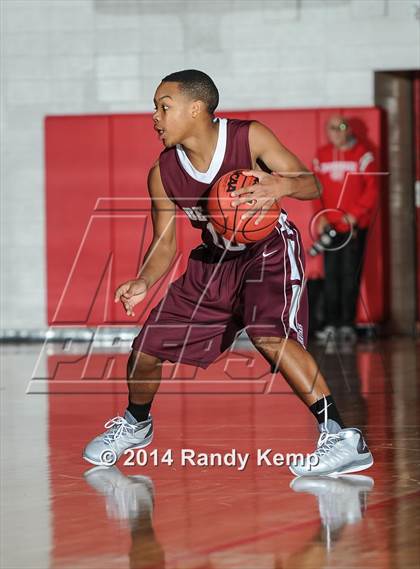 Thumbnail 3 in DeSmet Jesuit @ Chaminade photogallery.