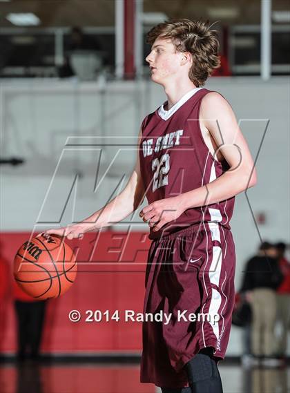 Thumbnail 3 in DeSmet Jesuit @ Chaminade photogallery.