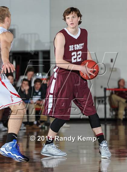 Thumbnail 3 in DeSmet Jesuit @ Chaminade photogallery.