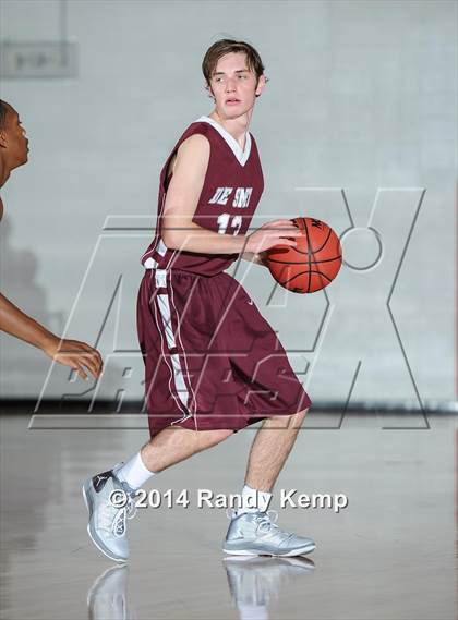 Thumbnail 1 in DeSmet Jesuit @ Chaminade photogallery.