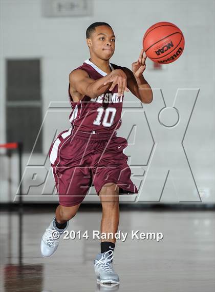 Thumbnail 1 in DeSmet Jesuit @ Chaminade photogallery.