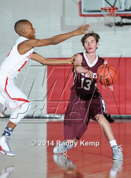 Thumbnail 3 in DeSmet Jesuit @ Chaminade photogallery.