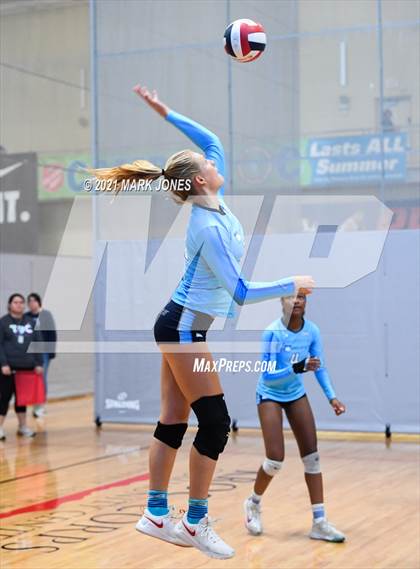 Thumbnail 3 in Marymount vs. Cornerstone Christian (Nike Tournament of Champions) photogallery.