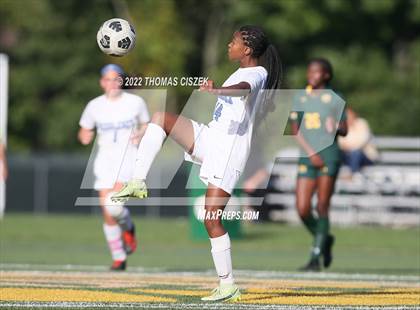 Thumbnail 3 in Middlesex vs Wardlaw Hartridge photogallery.
