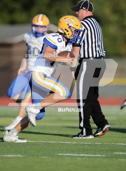 Thumbnail 3 in Burroughs @ Althoff photogallery.