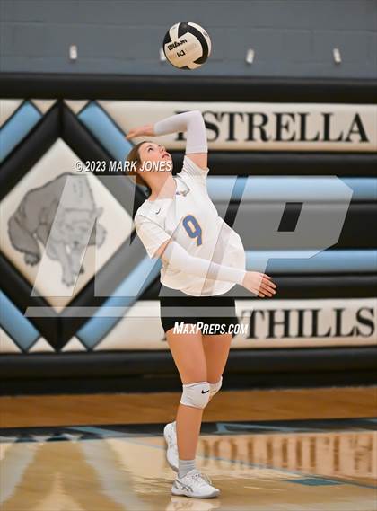 Thumbnail 3 in Estrella Foothills vs. Buckeye photogallery.