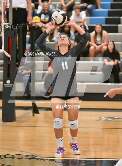 Thumbnail 3 in Estrella Foothills vs. Buckeye photogallery.
