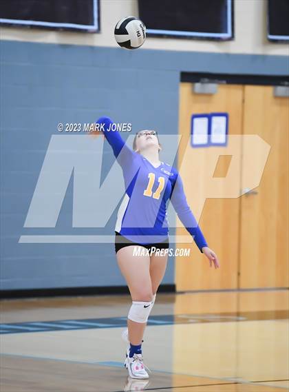 Thumbnail 2 in Estrella Foothills vs. Buckeye photogallery.