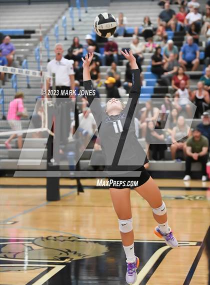 Thumbnail 1 in Estrella Foothills vs. Buckeye photogallery.