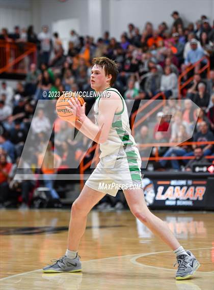 Thumbnail 2 in Valley Springs vs. Lakeside (AAA 3A State Playoff first round) photogallery.