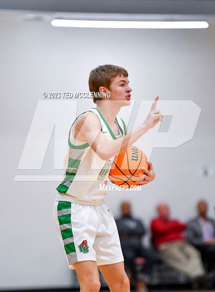 Thumbnail 3 in Valley Springs vs. Lakeside (AAA 3A State Playoff first round) photogallery.
