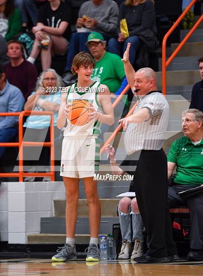 Thumbnail 3 in Valley Springs vs. Lakeside (AAA 3A State Playoff first round) photogallery.