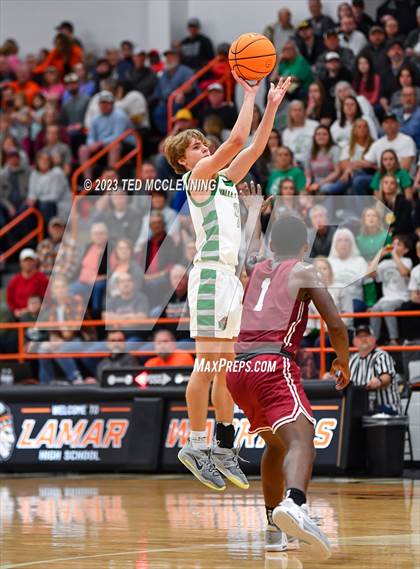 Thumbnail 2 in Valley Springs vs. Lakeside (AAA 3A State Playoff first round) photogallery.