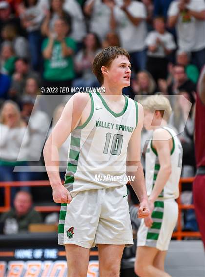 Thumbnail 1 in Valley Springs vs. Lakeside (AAA 3A State Playoff first round) photogallery.