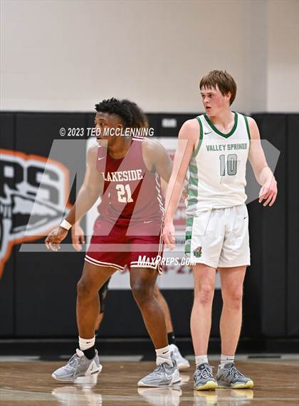 Thumbnail 2 in Valley Springs vs. Lakeside (AAA 3A State Playoff first round) photogallery.