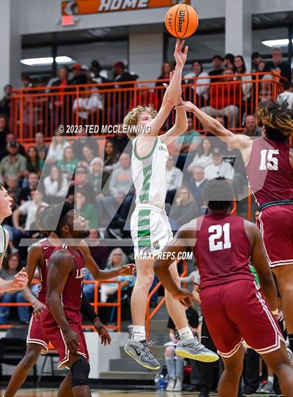 Thumbnail 3 in Valley Springs vs. Lakeside (AAA 3A State Playoff first round) photogallery.