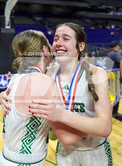Thumbnail 2 in Valley vs. Newcastle (UIL 1A Basketball Final Medal Ceremony) photogallery.