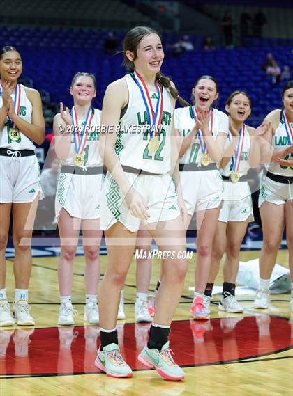 Thumbnail 2 in Valley vs. Newcastle (UIL 1A Basketball Final Medal Ceremony) photogallery.