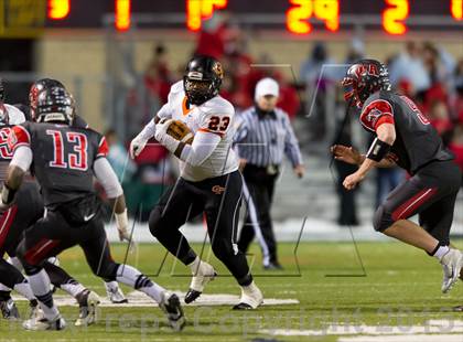 Thumbnail 2 in Cathedral Prep vs. West Allegheny (PIAA Class AAA Quarterfinal) photogallery.