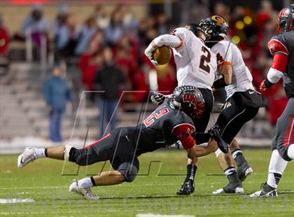 Thumbnail 2 in Cathedral Prep vs. West Allegheny (PIAA Class AAA Quarterfinal) photogallery.