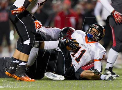 Thumbnail 3 in Cathedral Prep vs. West Allegheny (PIAA Class AAA Quarterfinal) photogallery.