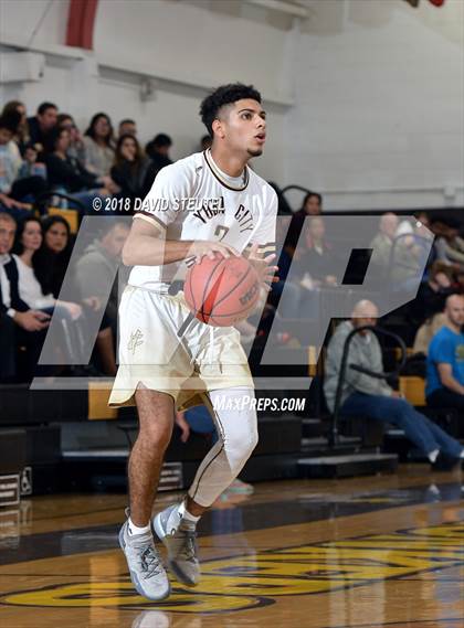 Thumbnail 3 in Nevada Union vs. Yuba City (Mel Good Holiday Classic) photogallery.