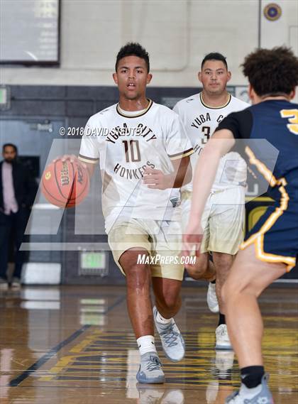 Thumbnail 1 in Nevada Union vs. Yuba City (Mel Good Holiday Classic) photogallery.